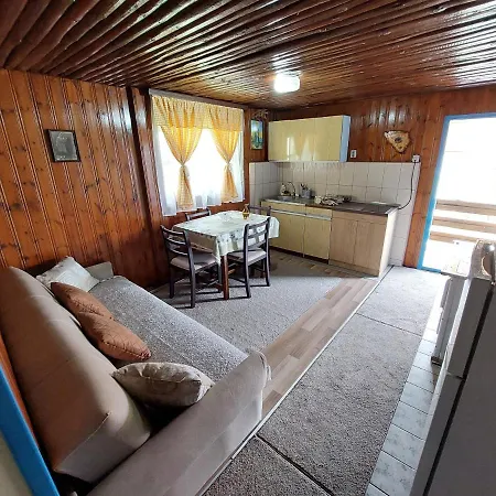 Seosko Domacinstvo Alababa Holiday home *