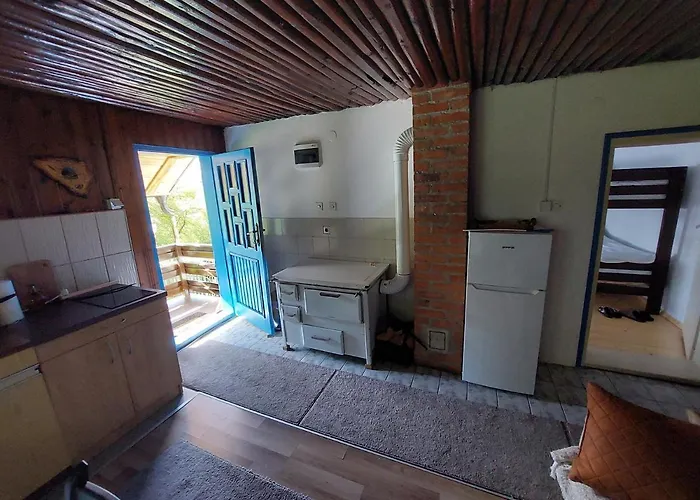 Casa de Férias Seosko Domacinstvo Alababa