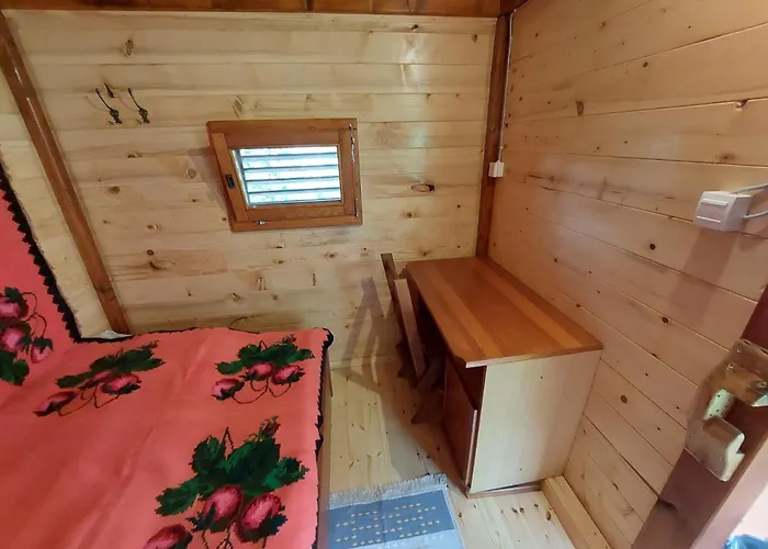 Seosko Domacinstvo Alababa